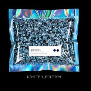 Pat McGrath Dark Star 006 - UltraViolet Blue